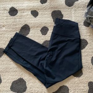 Lululemon leggings. Deep blue/ navy.